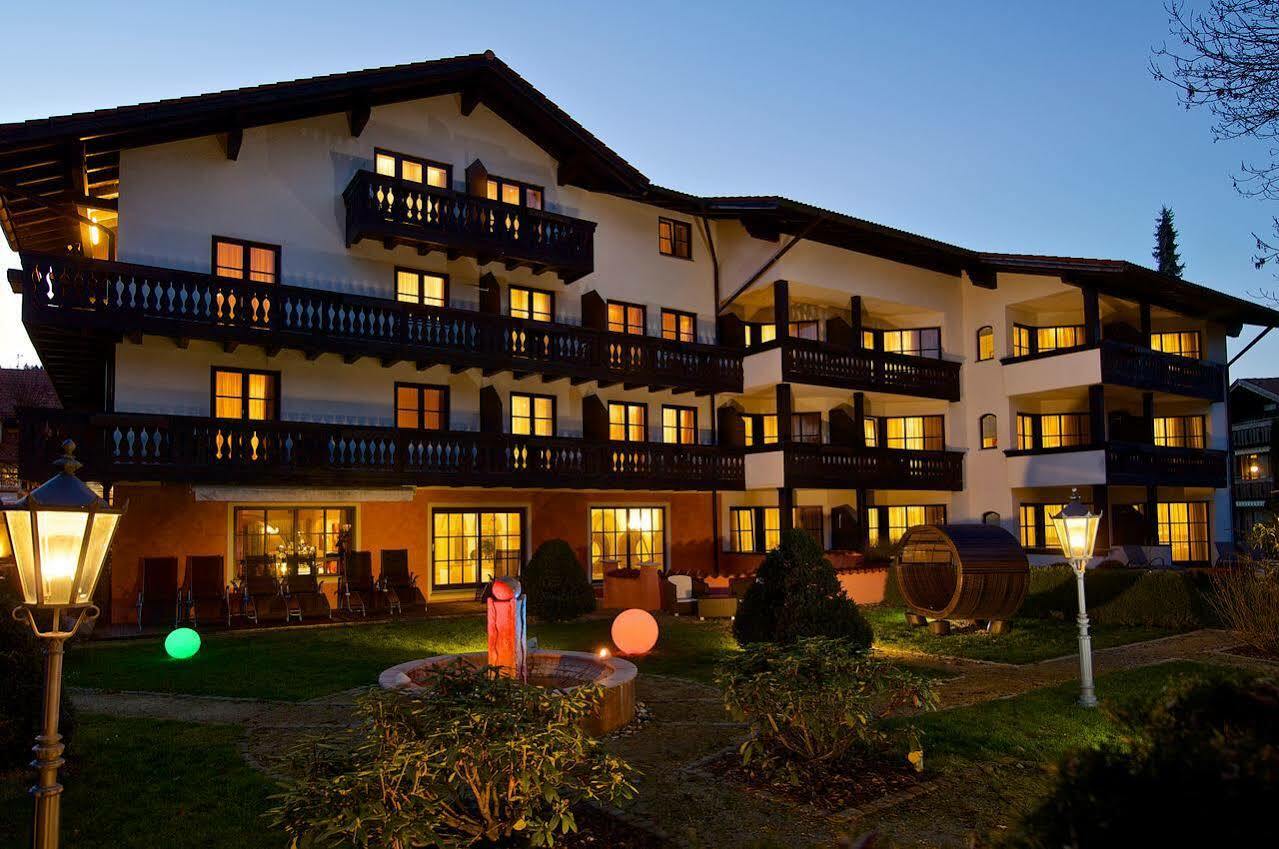 Hotel Hirsch Oberstaufen Ngoại thất bức ảnh
